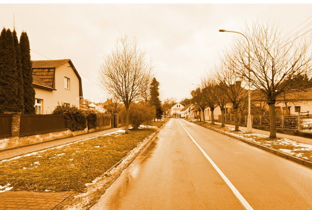Ulice Chýnovská v Libčicích nad Vltavou